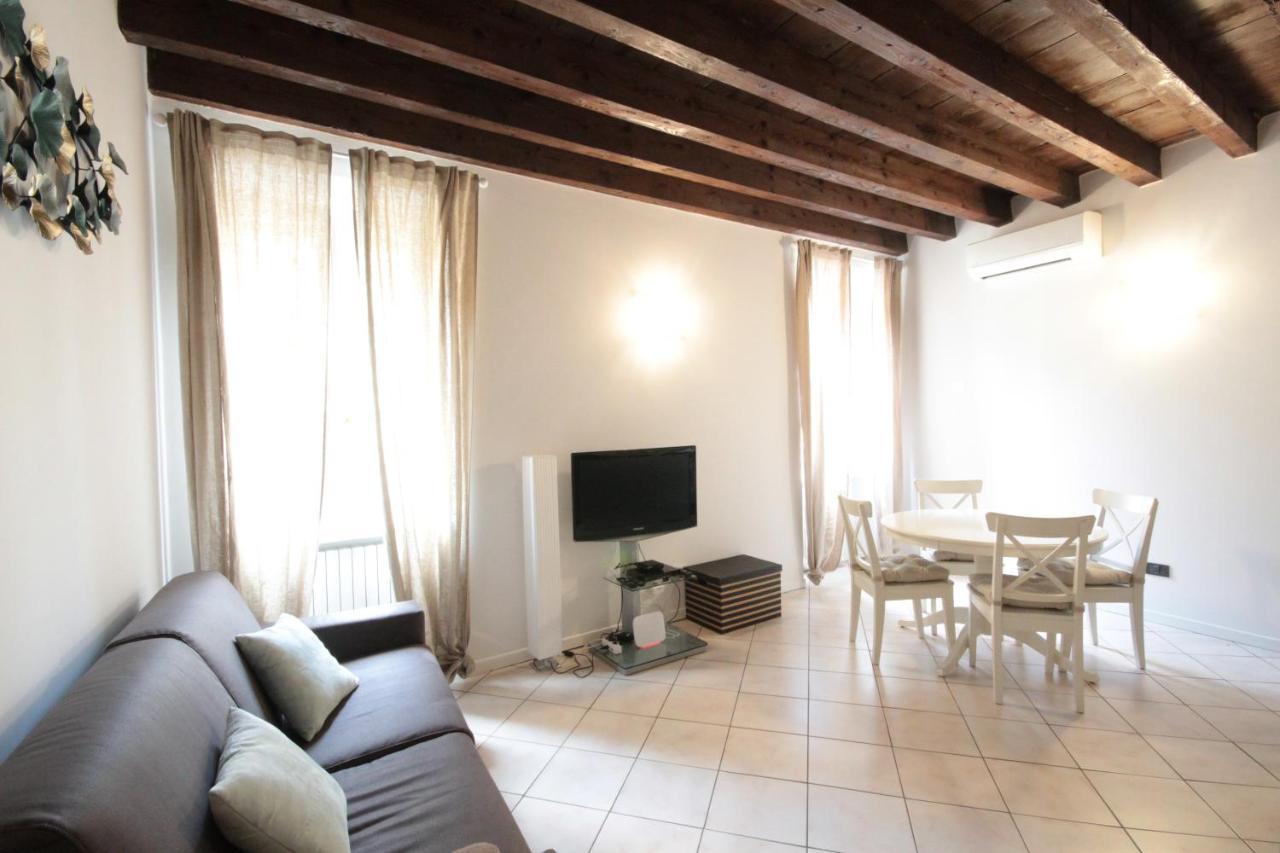 Interno 4 - Central Cozy New Flat Desenzano del Garda Buitenkant foto